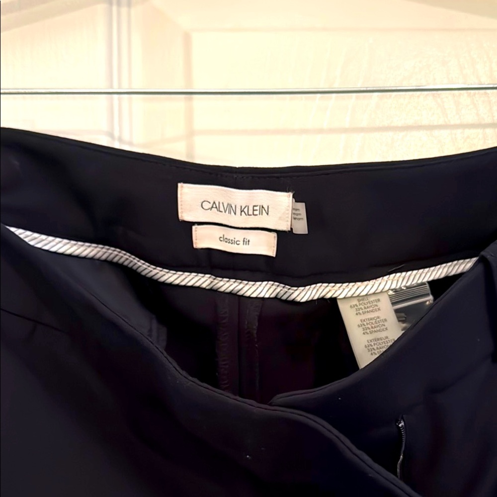 Calvin Klein Women’s Black Classic Fit Pants